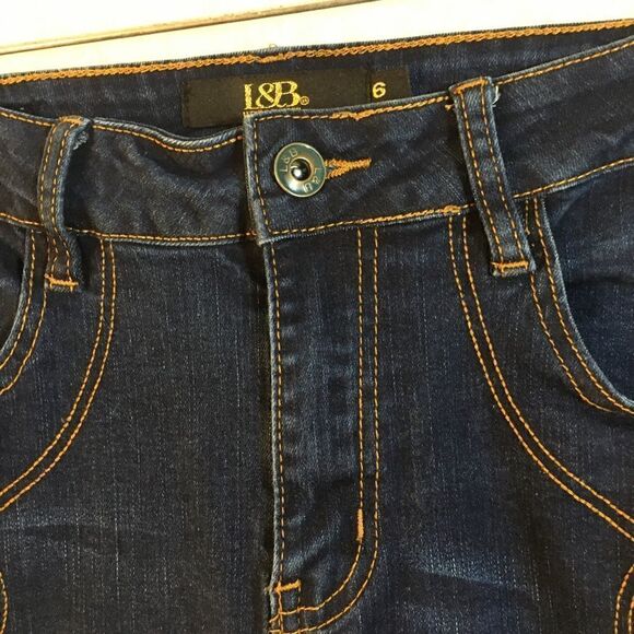 L&B  "Flare" Dark Wash Jeans Size 6 - Picture 9 of 15